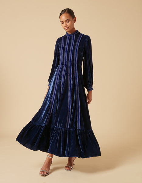 Midnight blue velvet dress 2024 uk